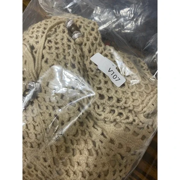 V Cristina Crochet Knit Top Women Size Medium Tan Good Boho Lace Tie Front V107 - Picture 6 of 6